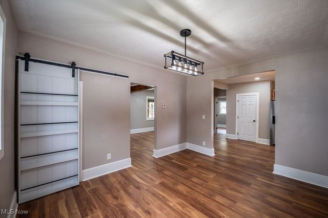 5607 Grand Central Avenue, Vienna, WV 26105