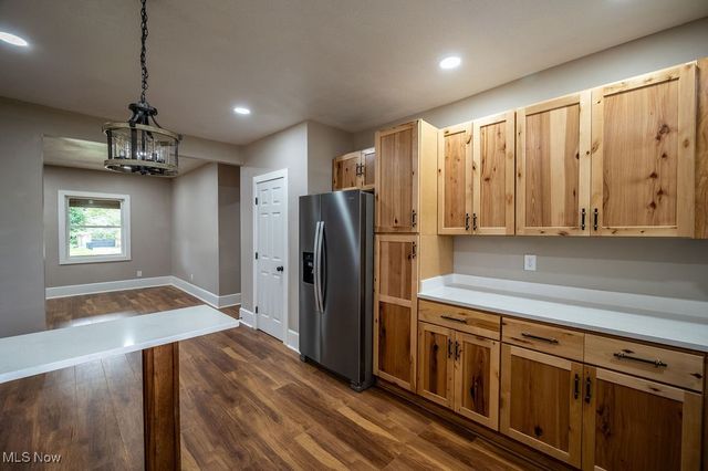 5607 Grand Central Avenue, Vienna, WV 26105