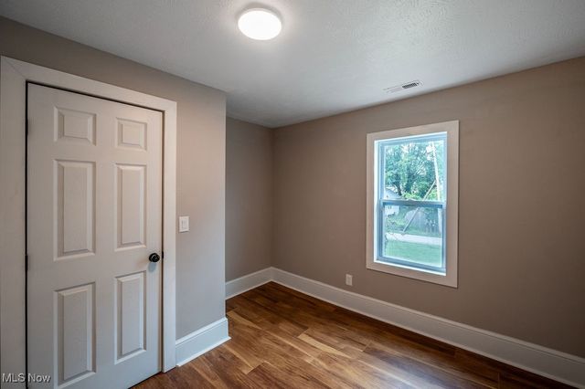 5607 Grand Central Avenue, Vienna, WV 26105