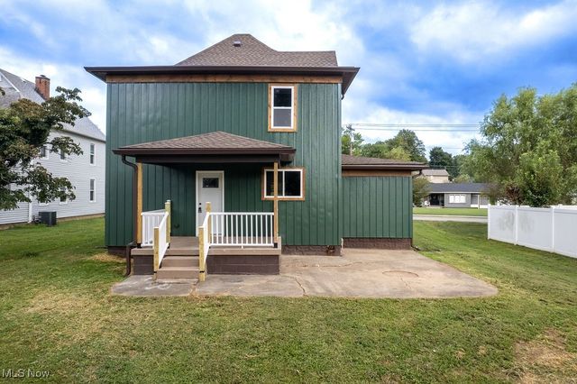 5607 Grand Central Avenue, Vienna, WV 26105