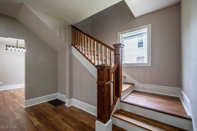 5607 Grand Central Avenue, Vienna, WV 26105