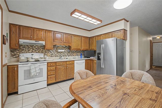 62 Sexton Drive, Xenia Twp, OH 45385