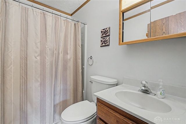 62 Sexton Drive, Xenia Twp, OH 45385