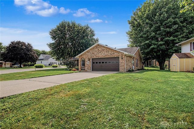 62 Sexton Drive, Xenia Twp, OH 45385