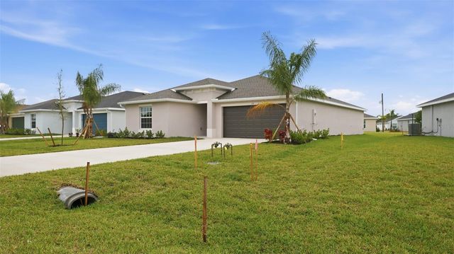 113 HERCULES DRIVE, Rotonda West, FL 33947