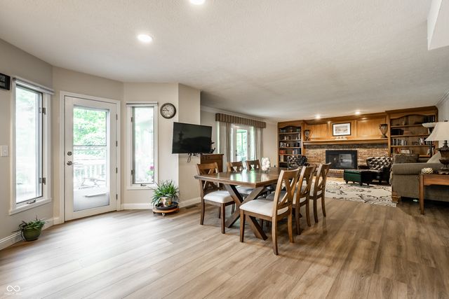 13890 Saben Court, Carmel, IN 46032