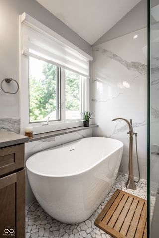 13890 Saben Court, Carmel, IN 46032
