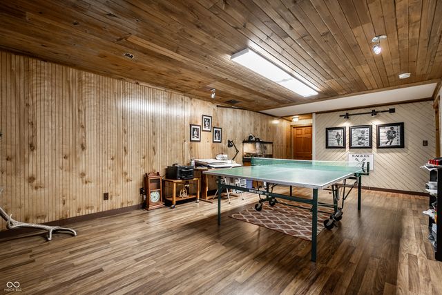 13890 Saben Court, Carmel, IN 46032
