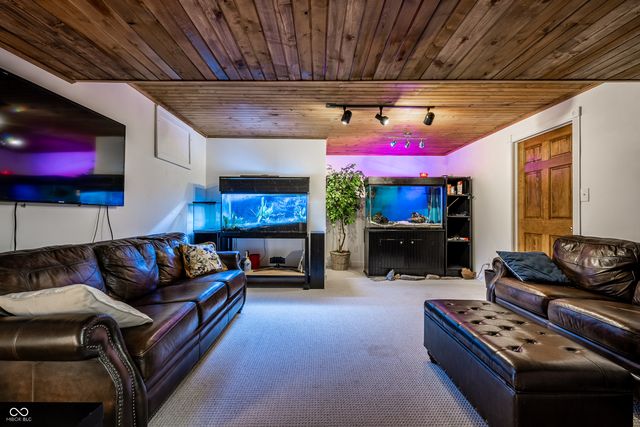 13890 Saben Court, Carmel, IN 46032