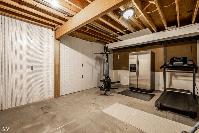 13890 Saben Court, Carmel, IN 46032