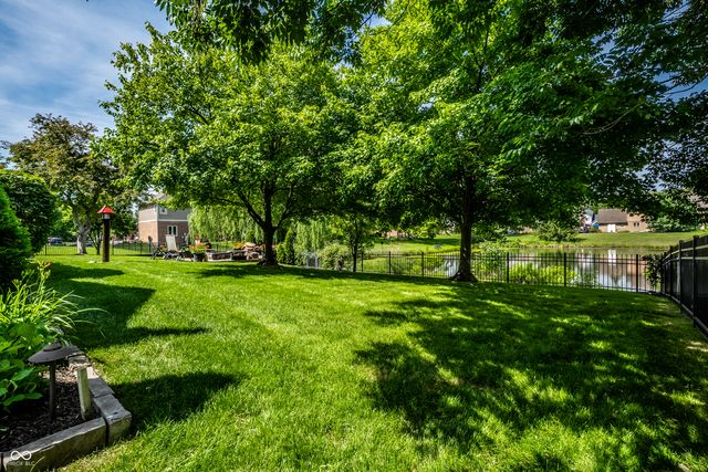 13890 Saben Court, Carmel, IN 46032