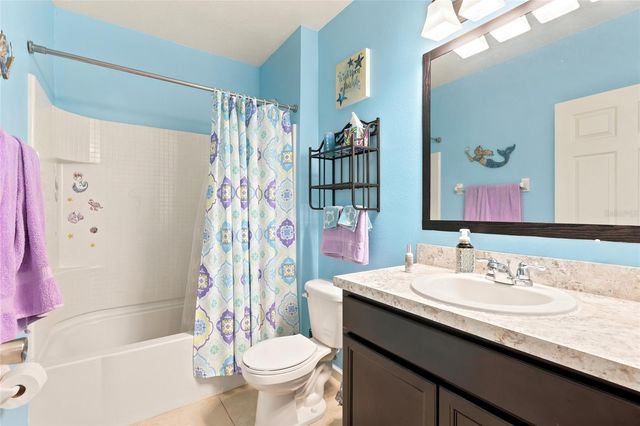 2096 SW LEAFY ROAD, Port St Lucie, FL 34953