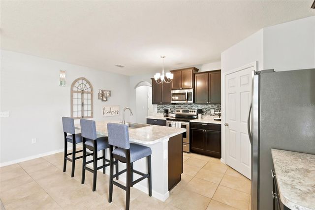 2096 SW LEAFY ROAD, Port St Lucie, FL 34953