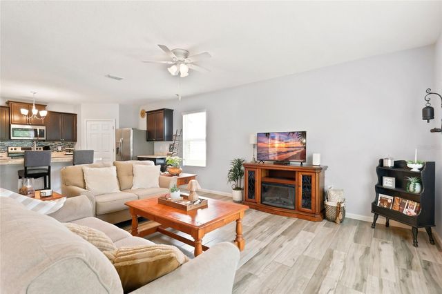 2096 SW LEAFY ROAD, Port St Lucie, FL 34953