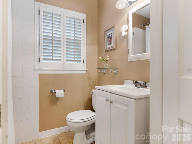 4212 Melchor Avenue, Charlotte, NC 28211