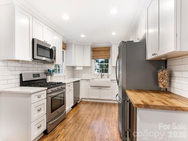 4212 Melchor Avenue, Charlotte, NC 28211