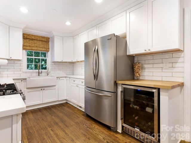 4212 Melchor Avenue, Charlotte, NC 28211