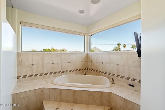 1435 E RANCHO Drive, Phoenix, AZ 85014