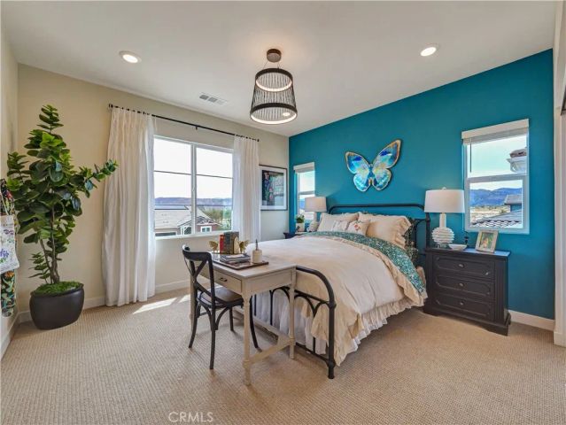 17136 Kent Street, Hesperia, CA 92345