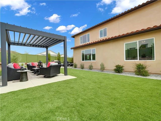 17136 Kent Street, Hesperia, CA 92345