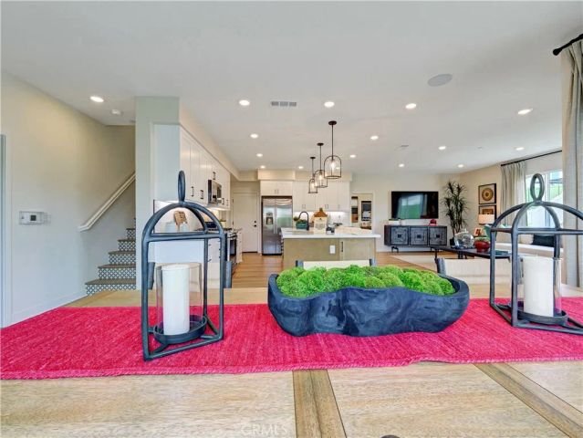 17136 Kent Street, Hesperia, CA 92345