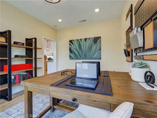 17136 Kent Street, Hesperia, CA 92345