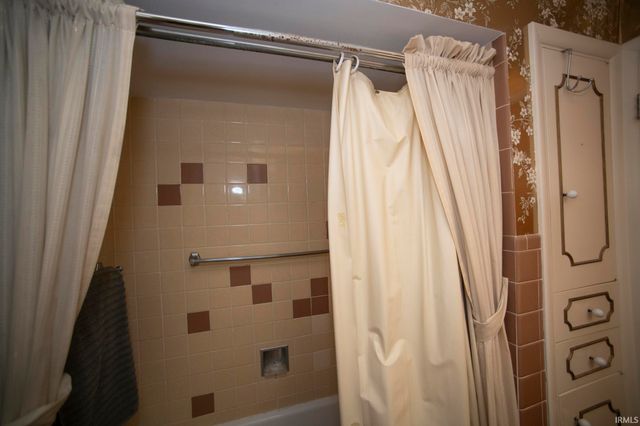 2006 Prospect Avenue, Vincennes, IN 47591