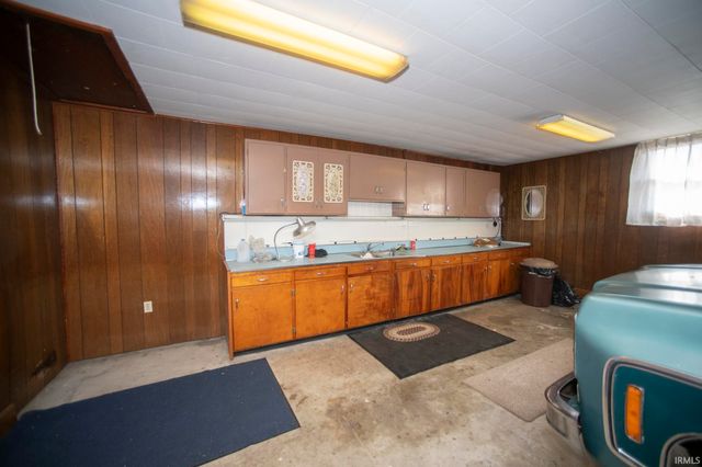 2006 Prospect Avenue, Vincennes, IN 47591