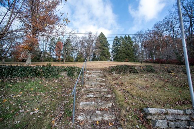 2006 Prospect Avenue, Vincennes, IN 47591