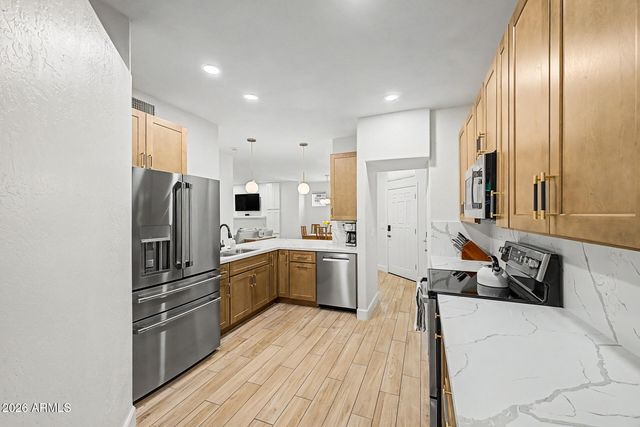 1747 E NORTHERN Avenue 182, Phoenix, AZ 85020
