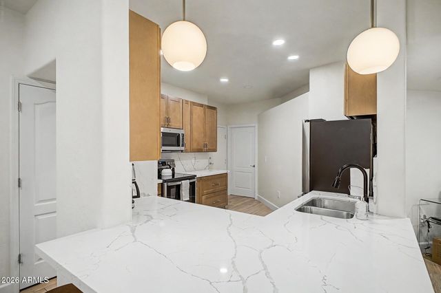 1747 E NORTHERN Avenue 182, Phoenix, AZ 85020