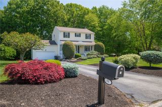 53 Orchard Valley Drive, Cranston, RI 02921