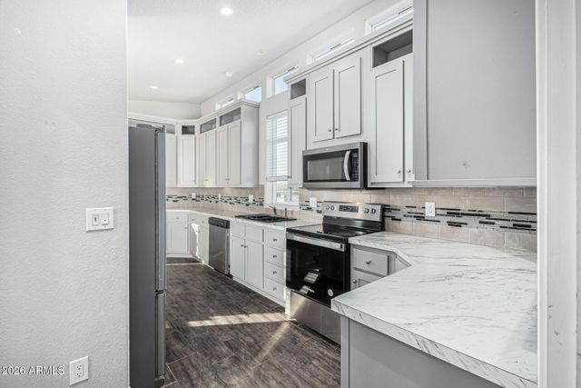 32567 W SANTA CRUZ Avenue, Maricopa, AZ 85138