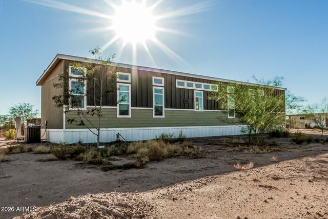 32567 W SANTA CRUZ Avenue, Maricopa, AZ 85138