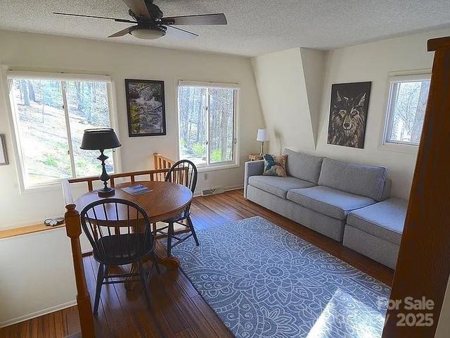 617 Norton Fork Road, Hot Springs, NC 28743