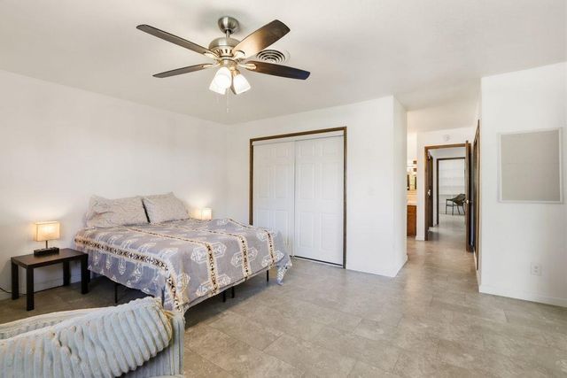 1660 Stabler Ln, Yuba City, CA 95993