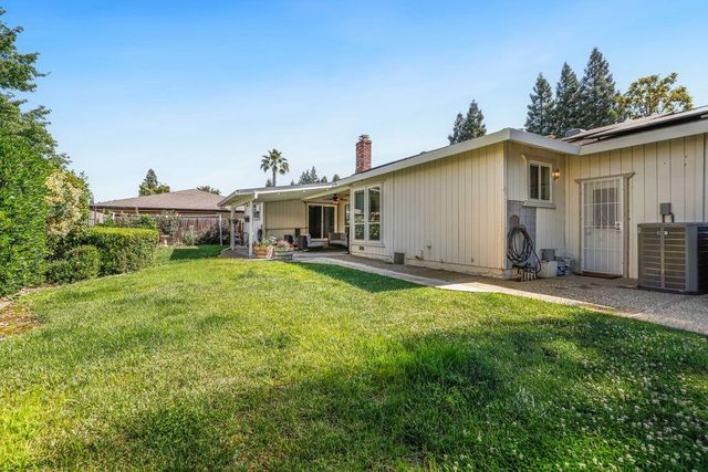 1660 Stabler Ln, Yuba City, CA 95993