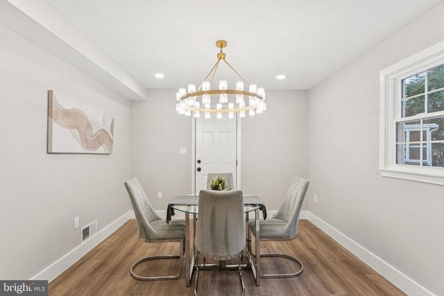 2308 CREEK DR, Alexandria, VA 22308