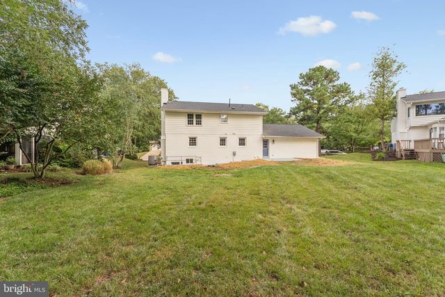 2308 CREEK DR, Alexandria, VA 22308