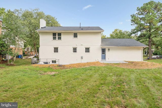 2308 CREEK DR, Alexandria, VA 22308