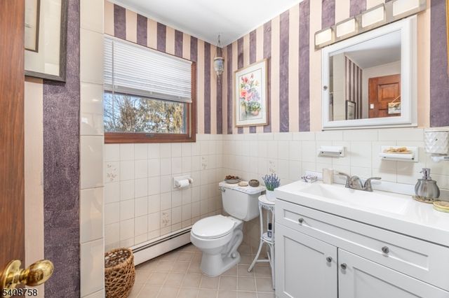 18 Sagamore Trl, Sparta Twp., NJ 07871