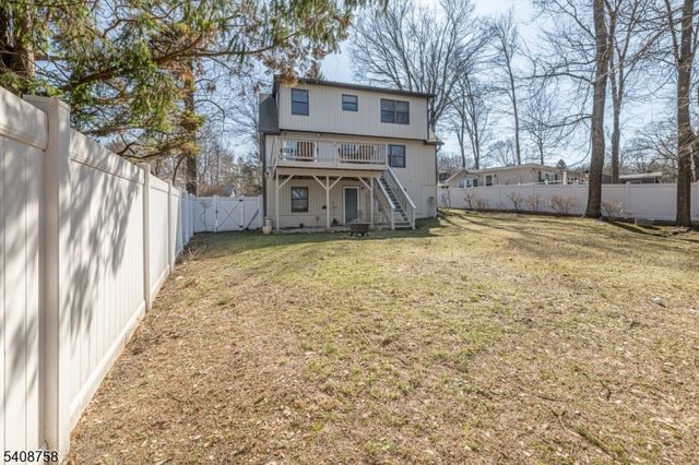 18 Sagamore Trl, Sparta Twp., NJ 07871