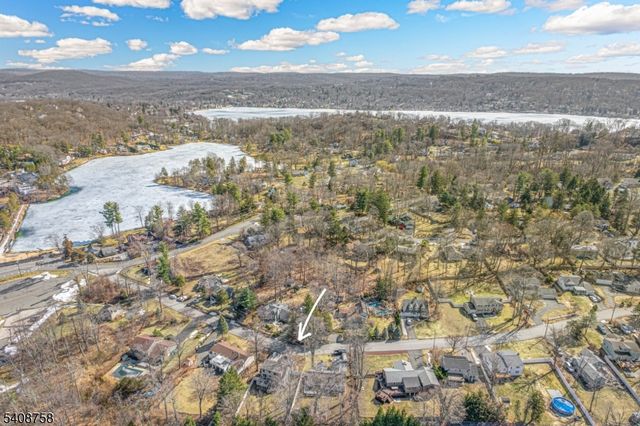 18 Sagamore Trl, Sparta Twp., NJ 07871