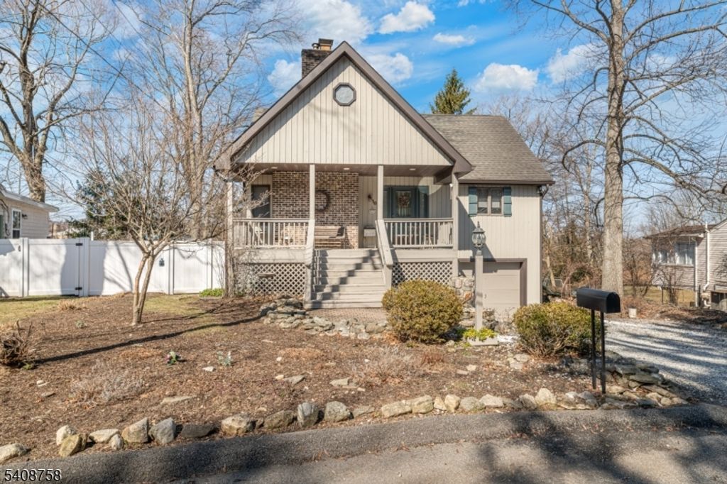 18 Sagamore Trl, Sparta Twp., NJ 07871