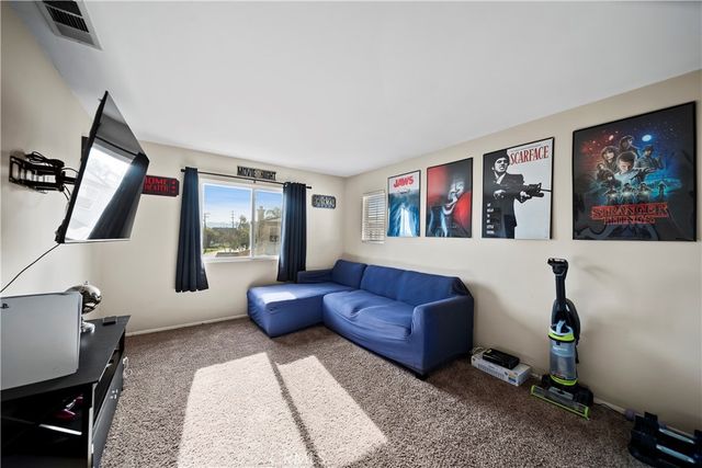 13413 Pelican Peak Court, Eastvale, CA 92880