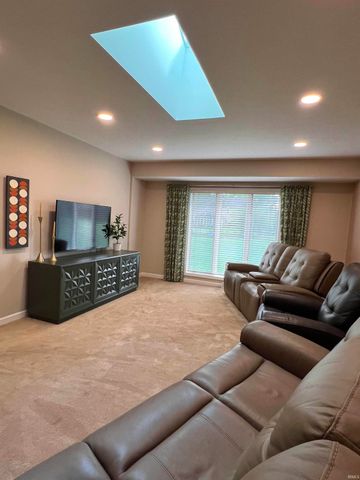 54530 Saddlebrook Crossing, Elkhart, IN 46514