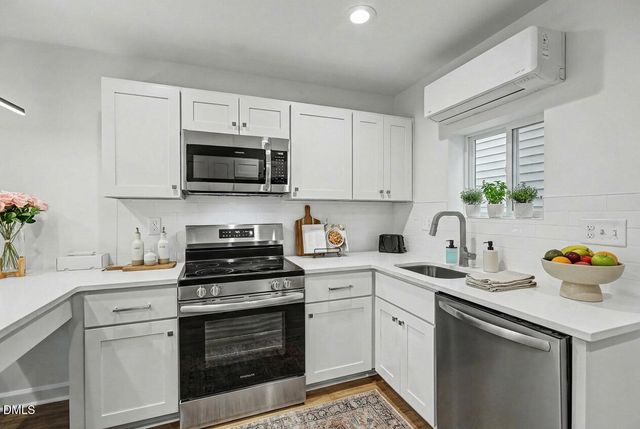 1309 Hudson Avenue A16, Durham, NC 27705