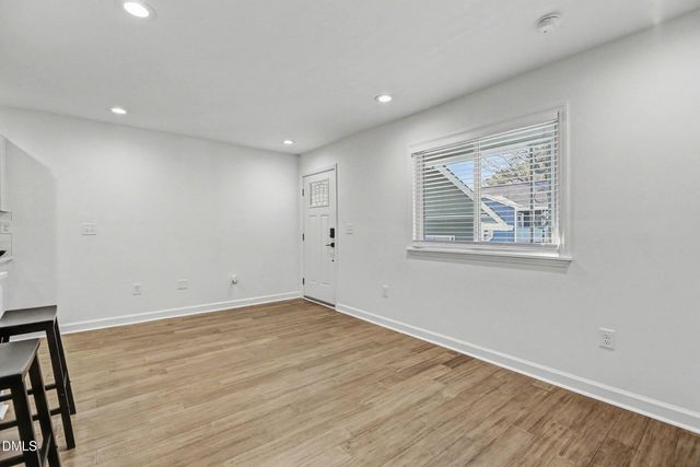 1309 Hudson Avenue A16, Durham, NC 27705