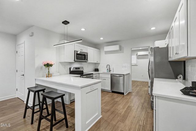 1309 Hudson Avenue A16, Durham, NC 27705