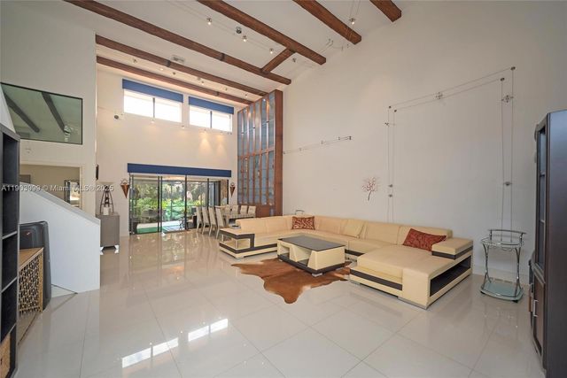 9318 NW 50th Doral Cir 00, Doral, FL 33178